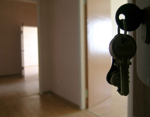 Фемида подтвердила, что квартира в новостройке, приобретенная до брака, не делится