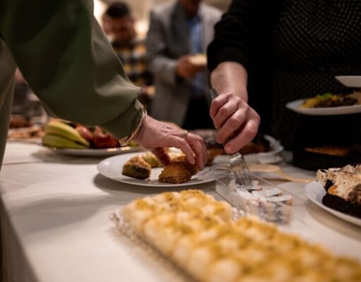 Назван научно обоснованный идеальный «шведский стол» на завтрак