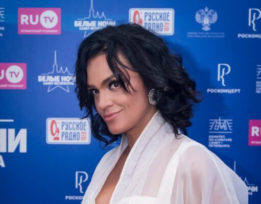 Слава не сдержала слёз, но причина не в Соседове: правду она раскрыла сама