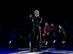 Она включила его песню — а он ответил предложением: как зарождалась любовь Шамана и Мизулиной