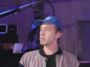 Долина и Зарубина здесь ни при чём: Соседов раскрыл, для кого на самом деле писали Погоду в доме