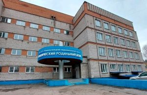 «Пульс ребенка взлетел до 200»: роженица роддома, где погибли 9 детей, раскрыла детали