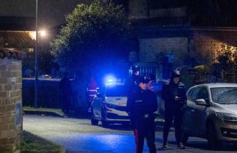 «Смертельный приговор Интернета»: после признания в убийстве родители обвиняемого покончили с собой