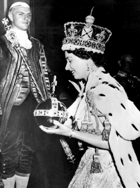 Карлу III достанется один из крупнейших бриллиантов в мире