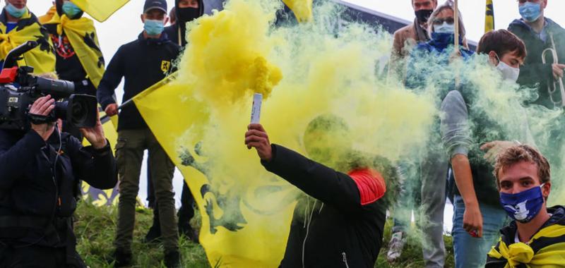 Правые могут усилить позиции: в Бельгии стартовали парламентские выборы