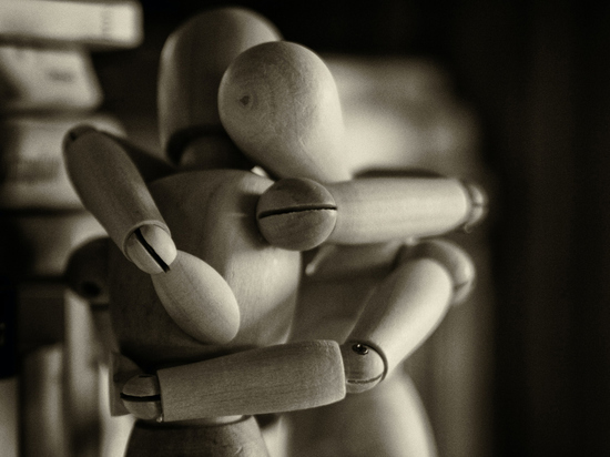 Психологи предложили установить кабинки для облегчения души